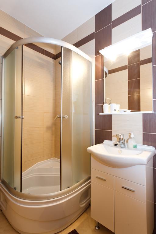 Apartmani Juric Върсар Екстериор снимка